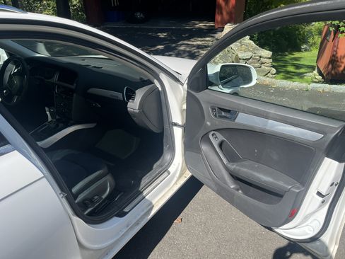 Used 2012 Audi A4 2.0T Premium image 2