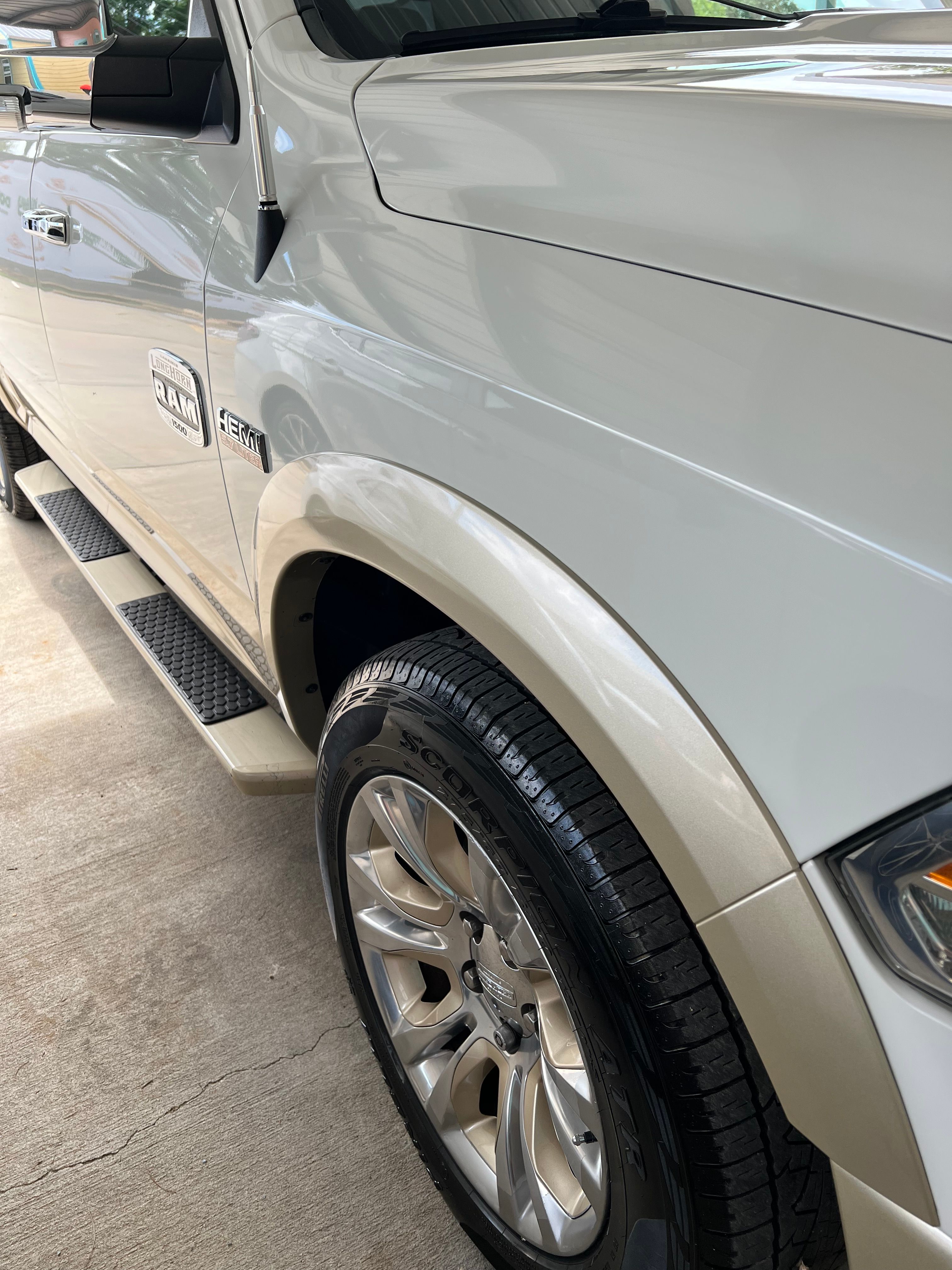 Used 2016 RAM 1500 Laramie Longhorn w/ Convenience Group AWD/4WD image 23