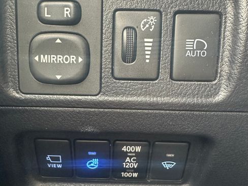 Used 2022 Toyota 4Runner Limited AWD/4WD image 24
