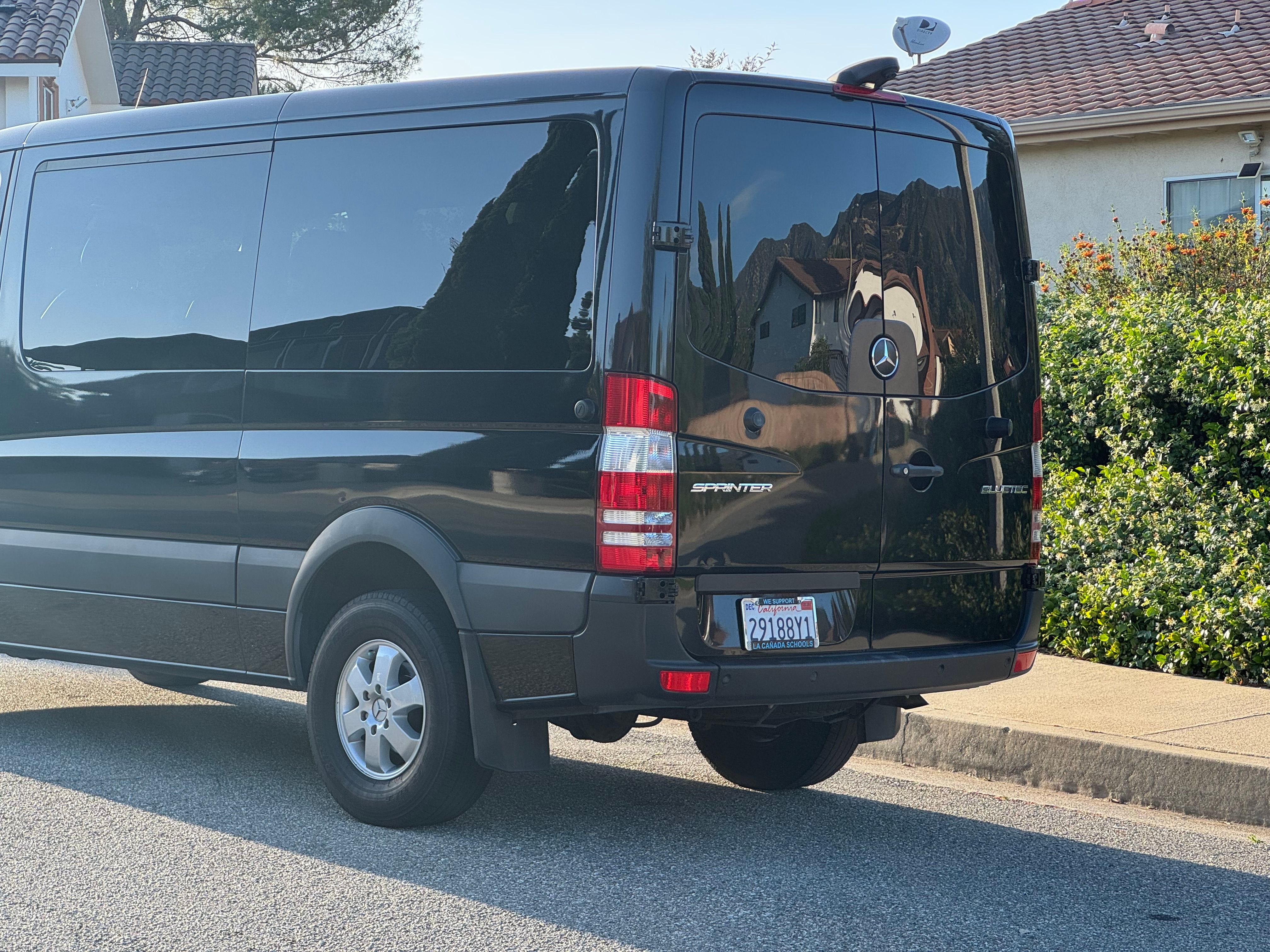 Used 2016 Mercedes-Benz Sprinter 2500 image 8