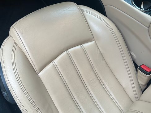 Used 2010 Maserati GranTurismo Coupe 2D image 24