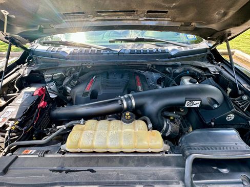 Used 2019 Ford F150 Raptor w/ Equipment Group 802A Luxury AWD/4WD image 12