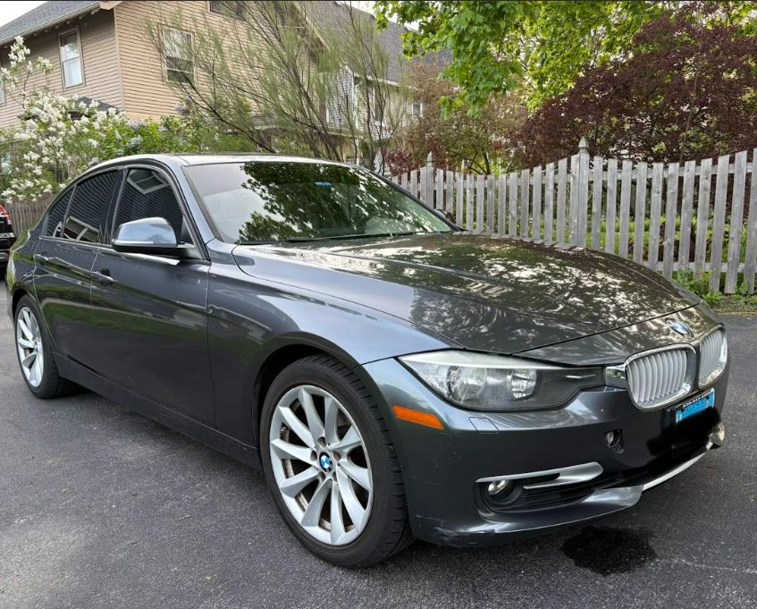 Used 2012 BMW 328i Sedan RWD image 5