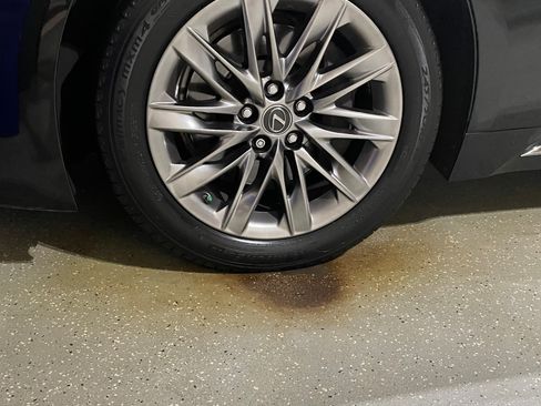 Used 2018 Lexus LS 500 w/ Interior Upgrade Package image 17