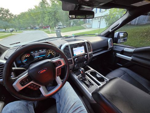 Used 2015 Ford F150 Lariat w/ Equipment Group 502A Luxury image 18