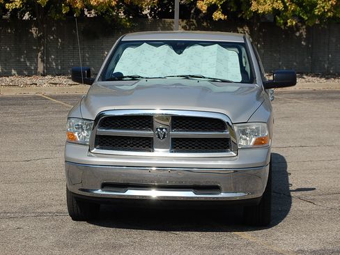 Used 2009 Dodge Ram 1500 Truck SLT w/ Remote Start & Security Group image 2