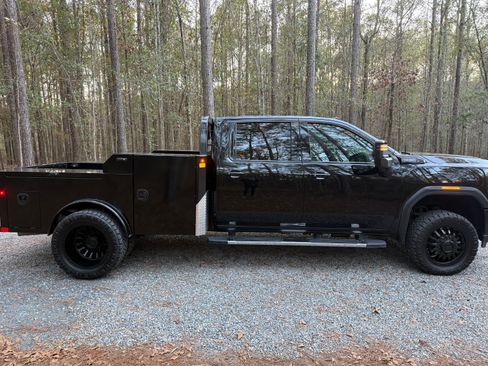 Used 2020 GMC Sierra 3500 Denali w/ Denali Ultimate Package image 4