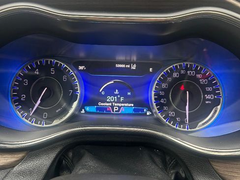 Used 2015 Chrysler 200 C w/ Navigation & Sound Group I image 11