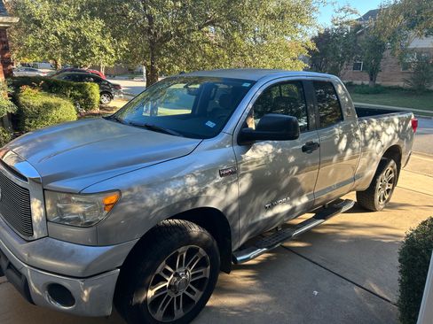 Used 2012 Toyota Tundra 2WD Double Cab image 1