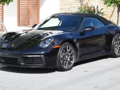 Used 2022 Porsche 911 Carrera image 1
