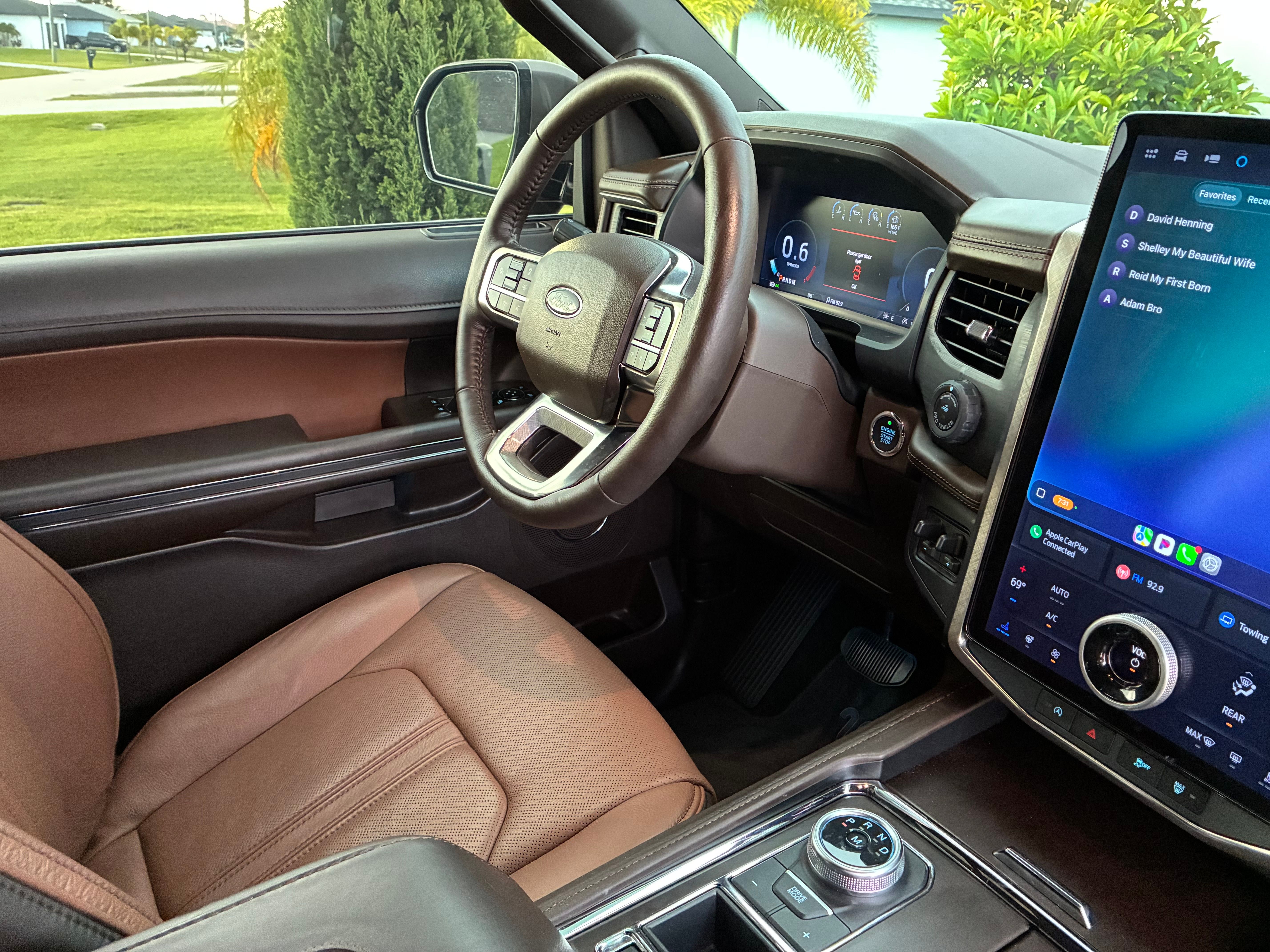 Used 2024 Ford Expedition King Ranch RWD image 10