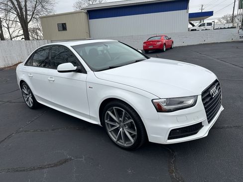 Used 2016 Audi A4 2.0T Premium image 2
