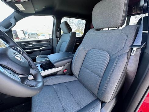 Used 2023 RAM 1500 Big Horn AWD/4WD image 9