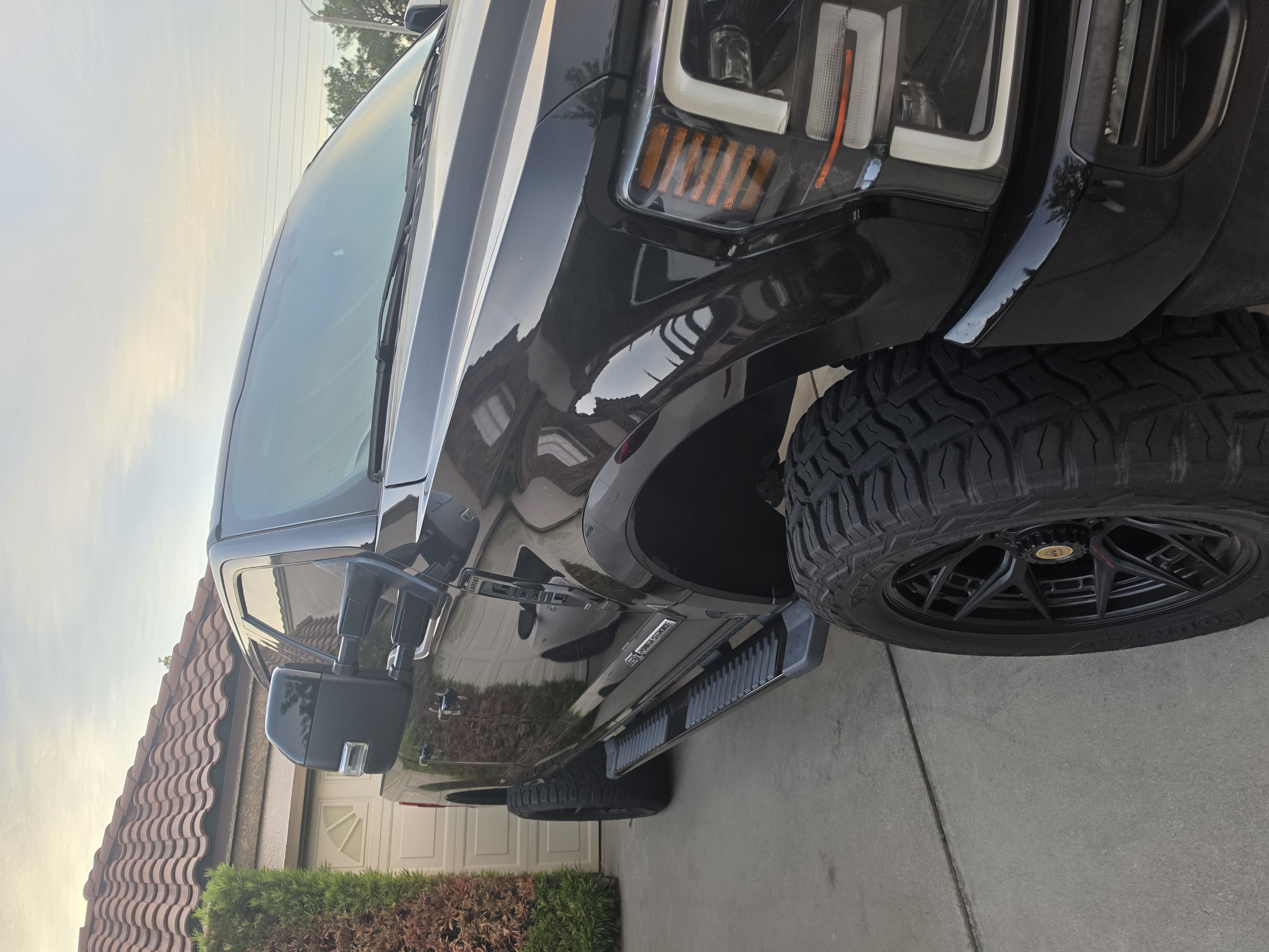 Used 2021 Ford F250 Lariat AWD/4WD image 5