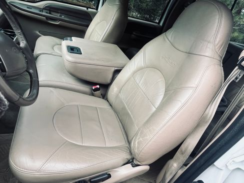 Used 1999 Ford F350 4x4 Crew Cab DRW Super Duty image 13