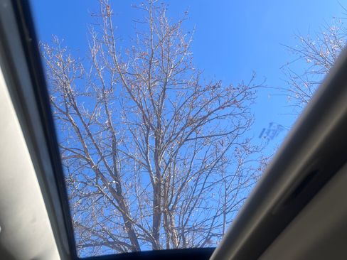 Used 2020 Nissan Pathfinder SL image 20