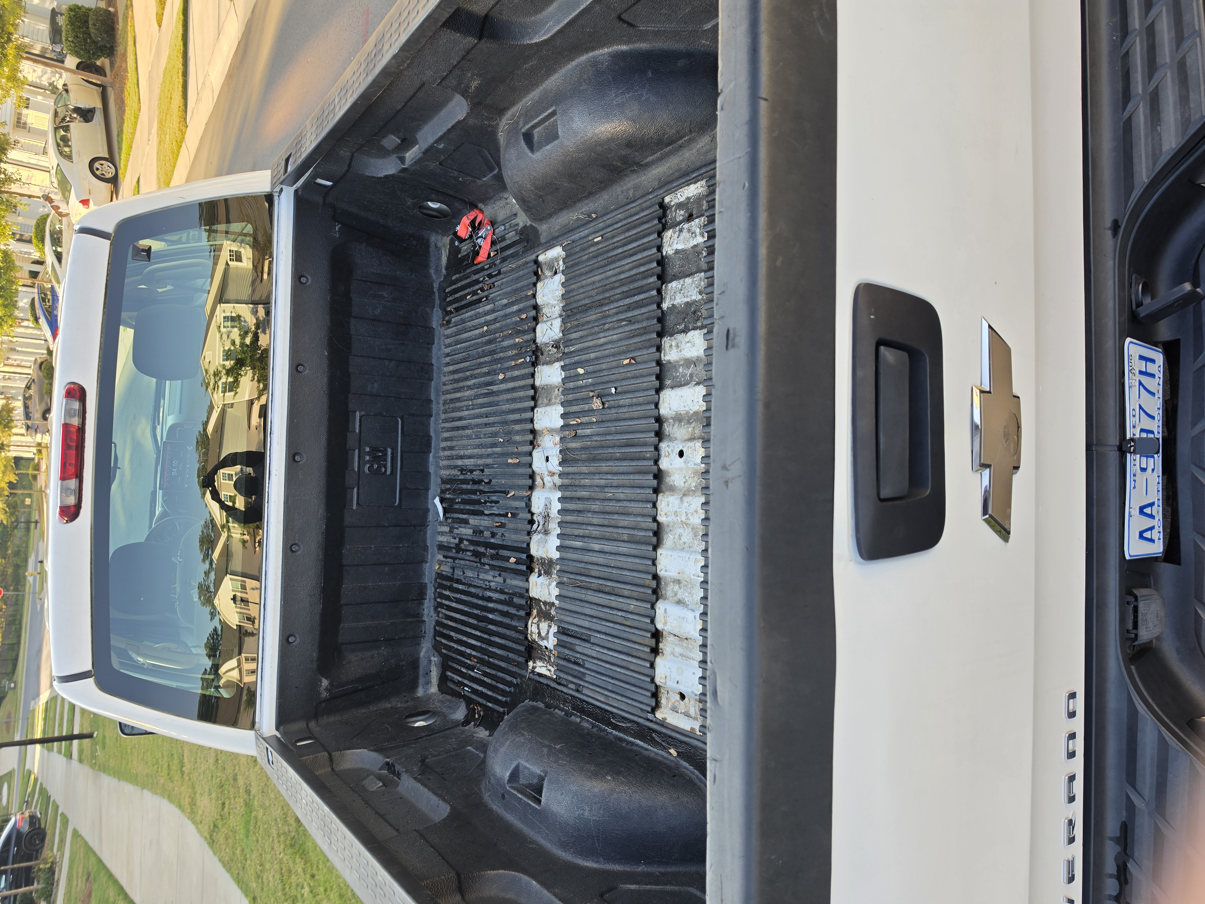 Used 2009 Chevrolet Silverado 2500 W/T AWD/4WD image 18