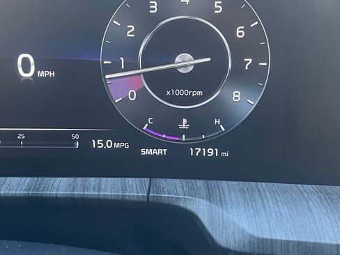 Used 2024 Kia Telluride SX Prestige image 8