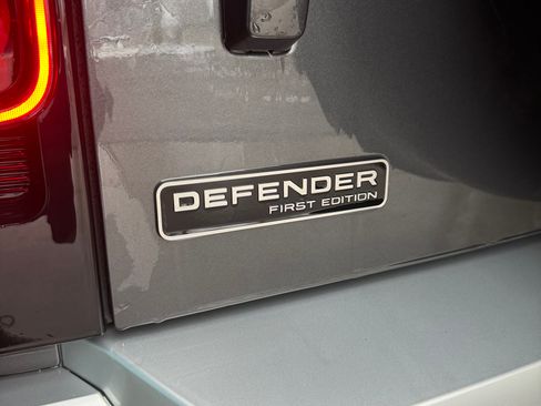 Used 2023 Land Rover Defender 130 First Edition AWD/4WD image 13