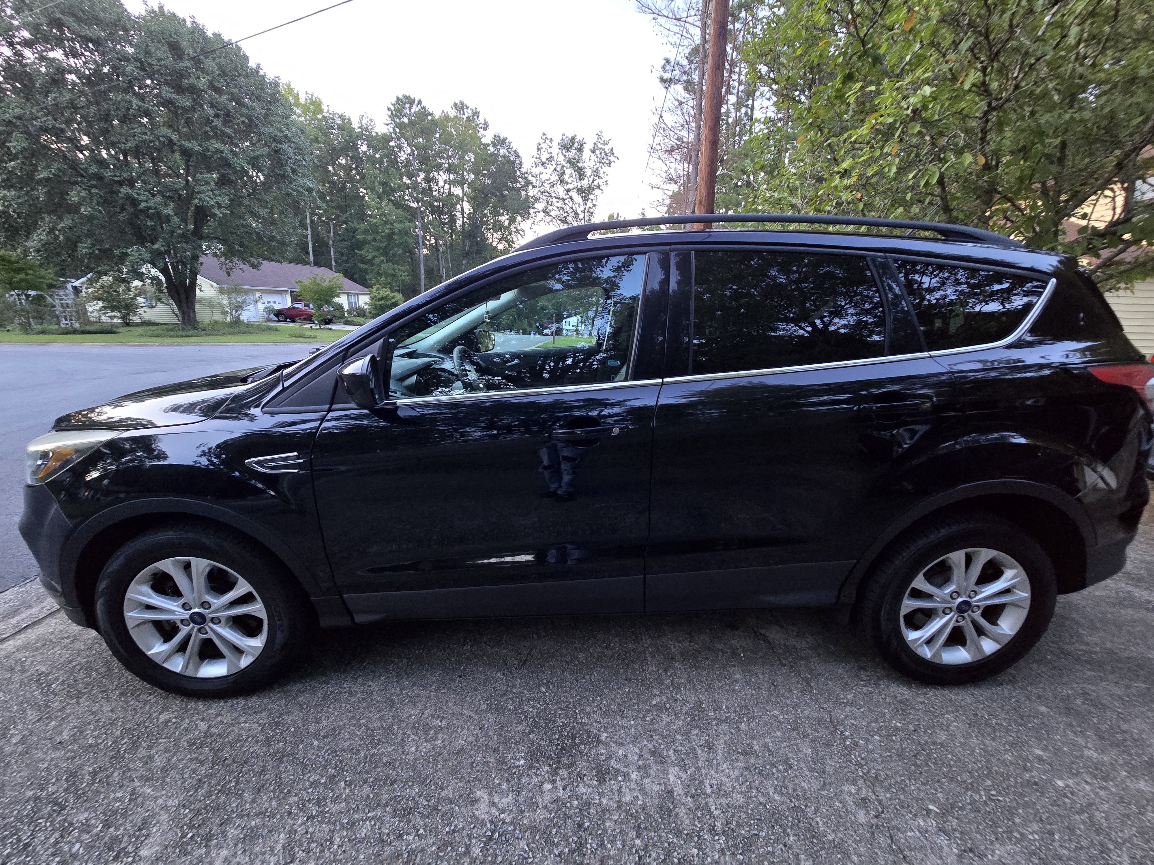 Used 2018 Ford Escape SE AWD/4WD image 8