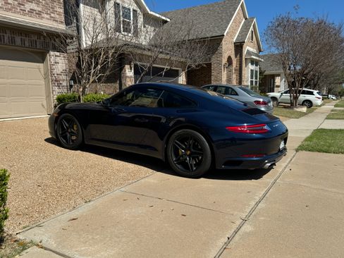 Used 2017 Porsche 911 Carrera image 5
