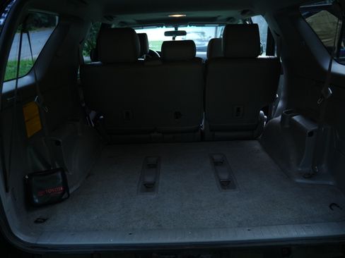 Used 2007 Toyota 4Runner Sport AWD/4WD image 10