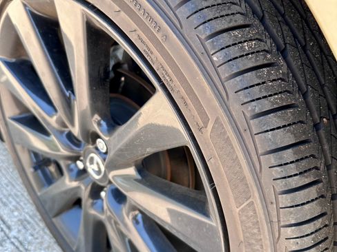 Used 2024 MAZDA MAZDA3 s image 4