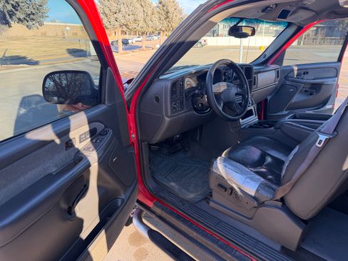 Used 2003 Chevrolet Silverado 1500 LT w/ Off-Road Package image 6