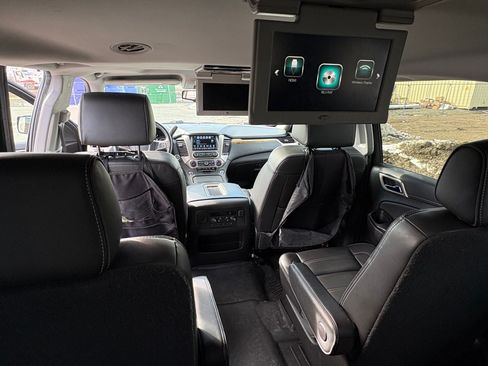 Used 2017 GMC Yukon XL Denali image 14