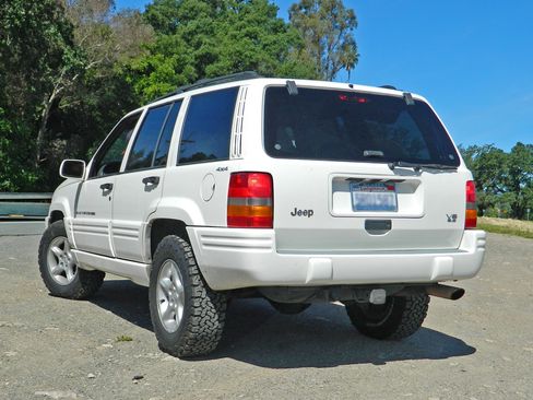 Used 1998 Jeep Grand Cherokee Limited AWD/4WD image 4