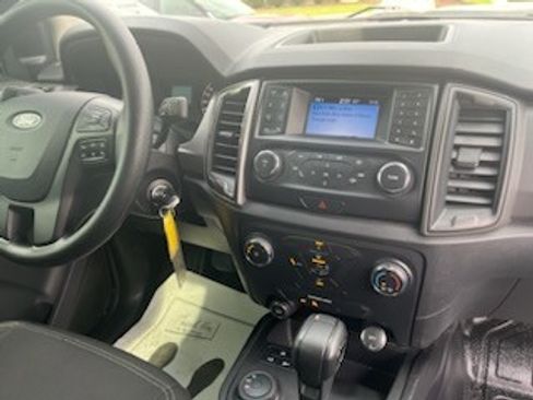 Used 2019 Ford Ranger XL w/ Equipment Group 101A Mid image 12