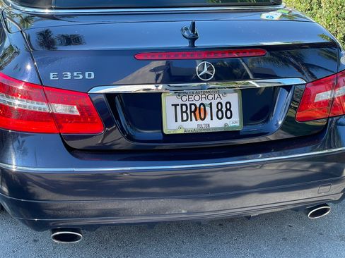Used 2011 Mercedes-Benz E 350 Cabriolet image 3