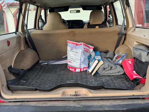 Used 2000 Jeep Cherokee SE image 22