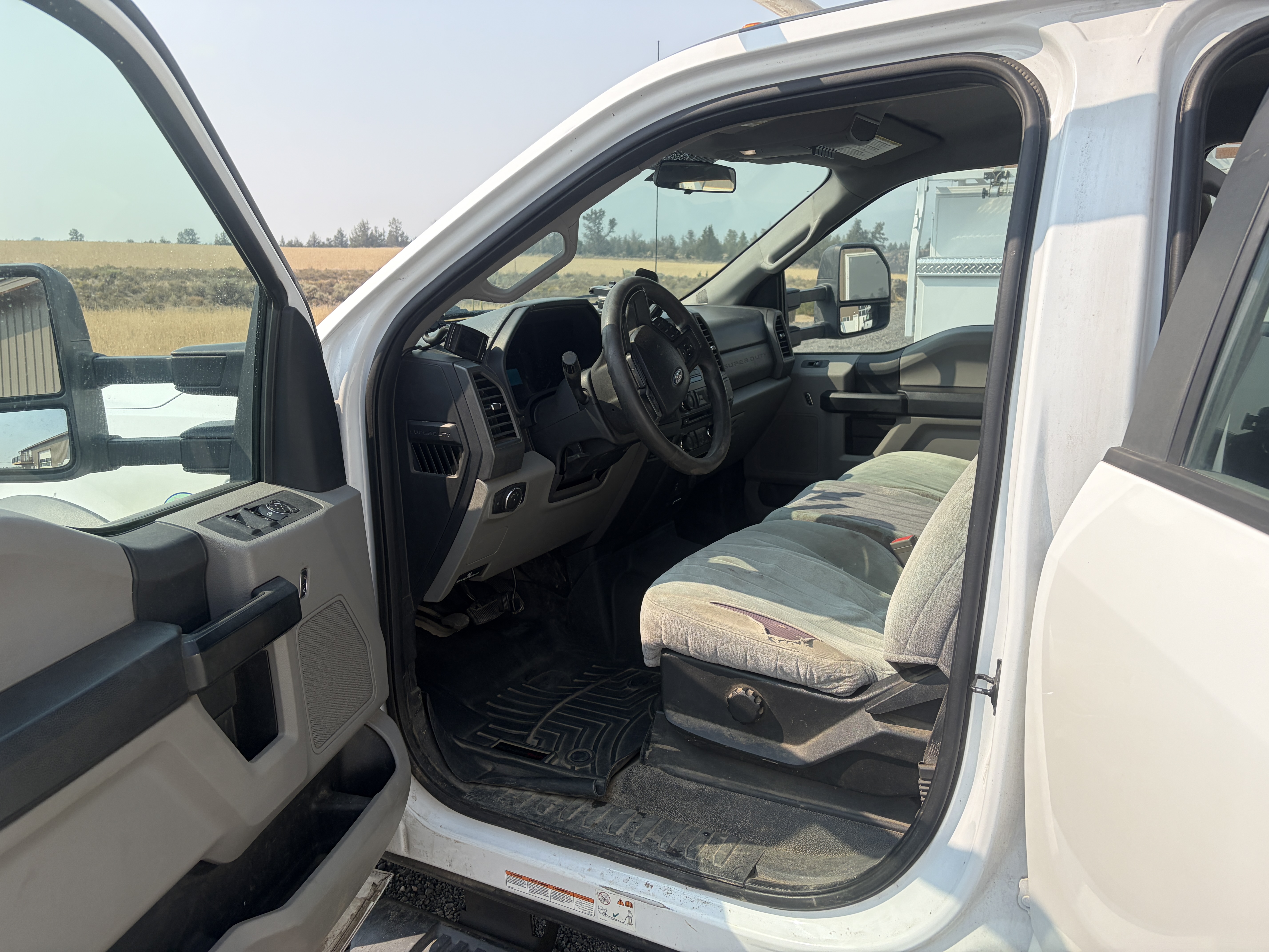 Used 2018 Ford F550 4x4 Crew Cab Super Duty image 6