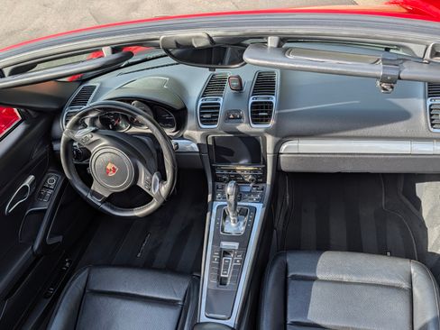 Used 2014 Porsche Boxster image 9