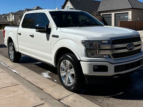 Used 2020 Ford F150 Platinum w/ Equipment Group 701A Luxury image 2