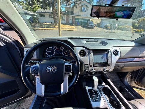 Used 2016 Toyota Tundra Limited w/ Limited Premium Package AWD/4WD image 13