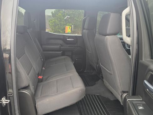 Used 2023 Chevrolet Silverado 1500 Custom image 13