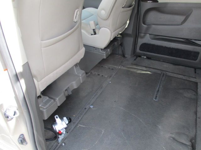 Used 2015 Toyota Sienna XLE FWD image 14