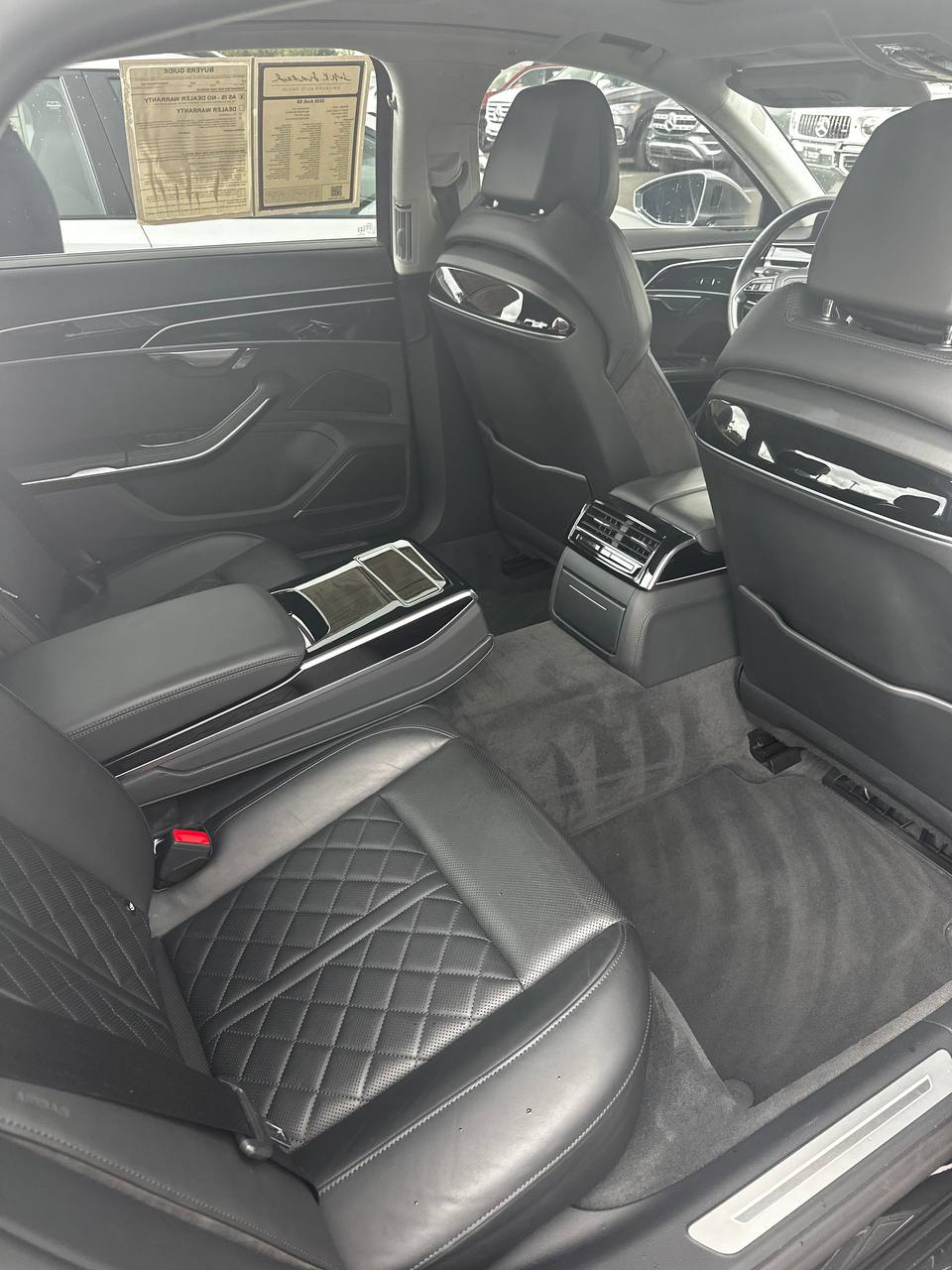 Used 2020 Audi S8 L w/ S8 Executive Package AWD/4WD image 2