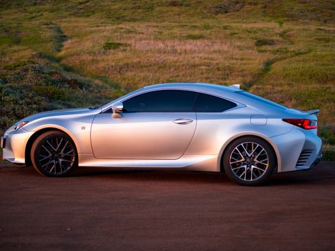 Used 2016 Lexus RC 350 image 2