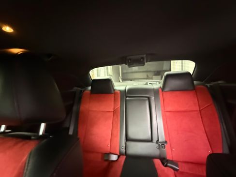 Used 2022 Dodge Challenger R/T Scat Pack RWD image 10
