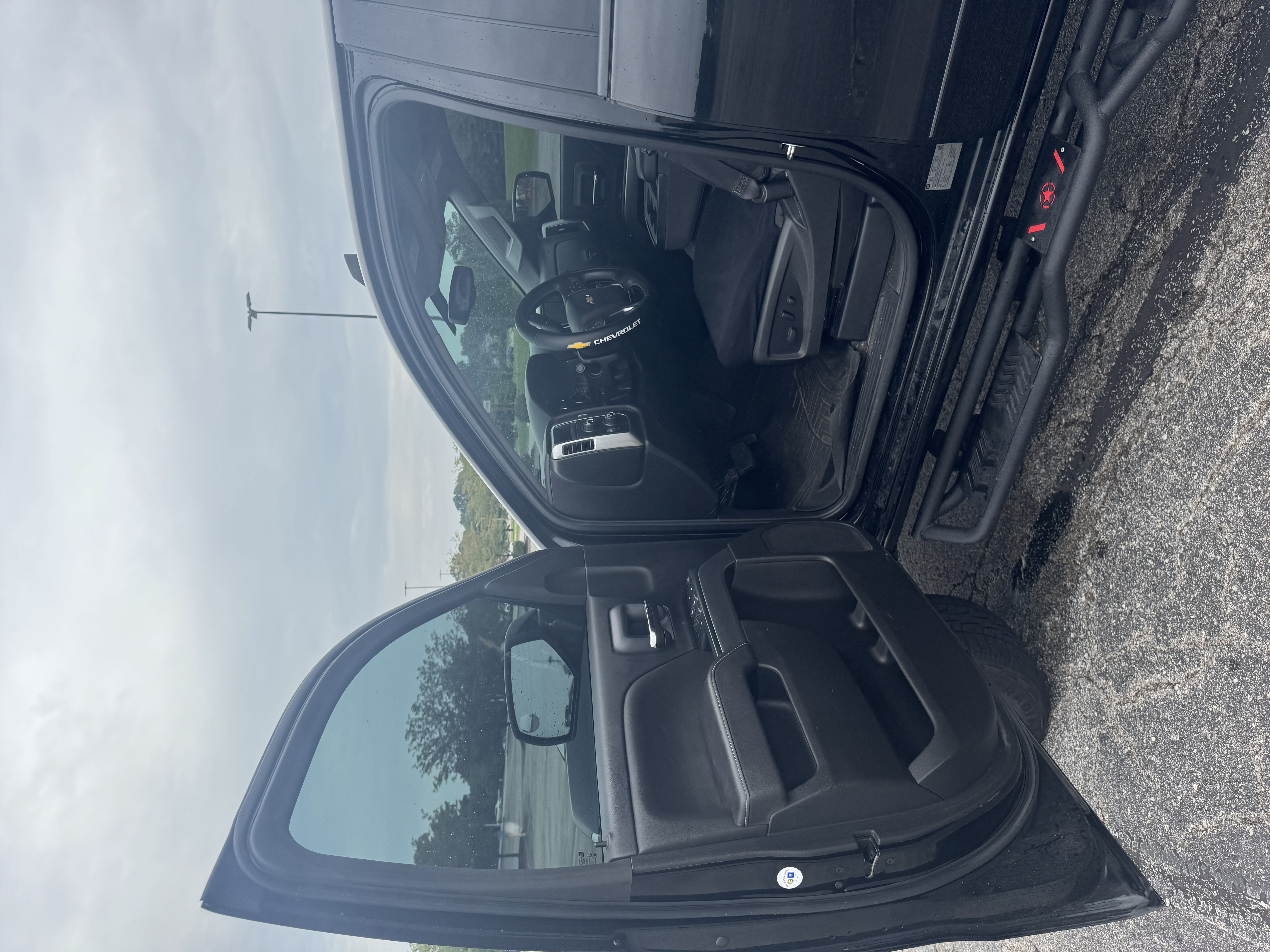 Used 2017 Chevrolet Silverado 1500 LT w/ All Star Edition AWD/4WD image 10
