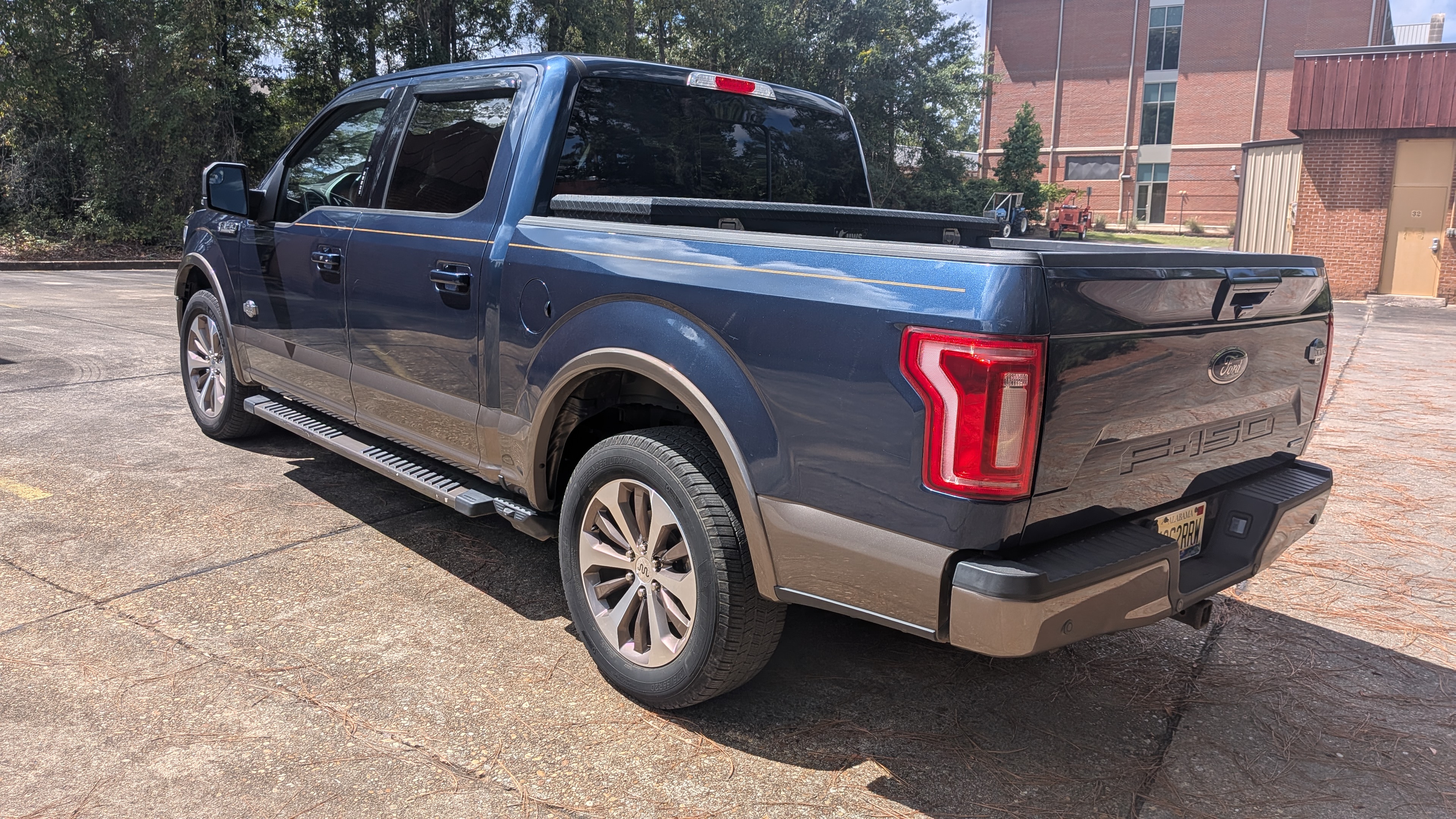 Used 2018 Ford F150 King Ranch w/ Trailer Tow Package RWD image 4