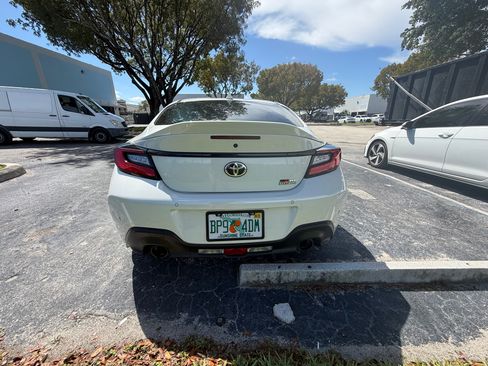 Used 2023 Toyota GR86 Premium image 8