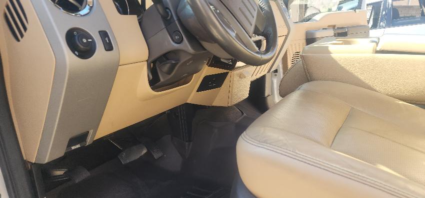 Used 2015 Ford F250 Lariat w/ Chrome Package RWD image 11
