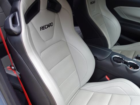 Used 2024 Ford Mustang GT Premium w/ GT Performance Package RWD image 11