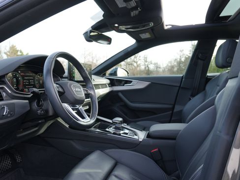 Used 2023 Audi A5 2.0T Premium Plus image 2