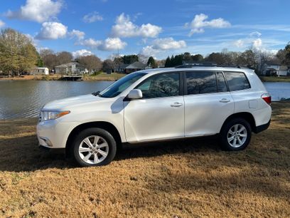 Used 2013 Toyota Highlander FWD