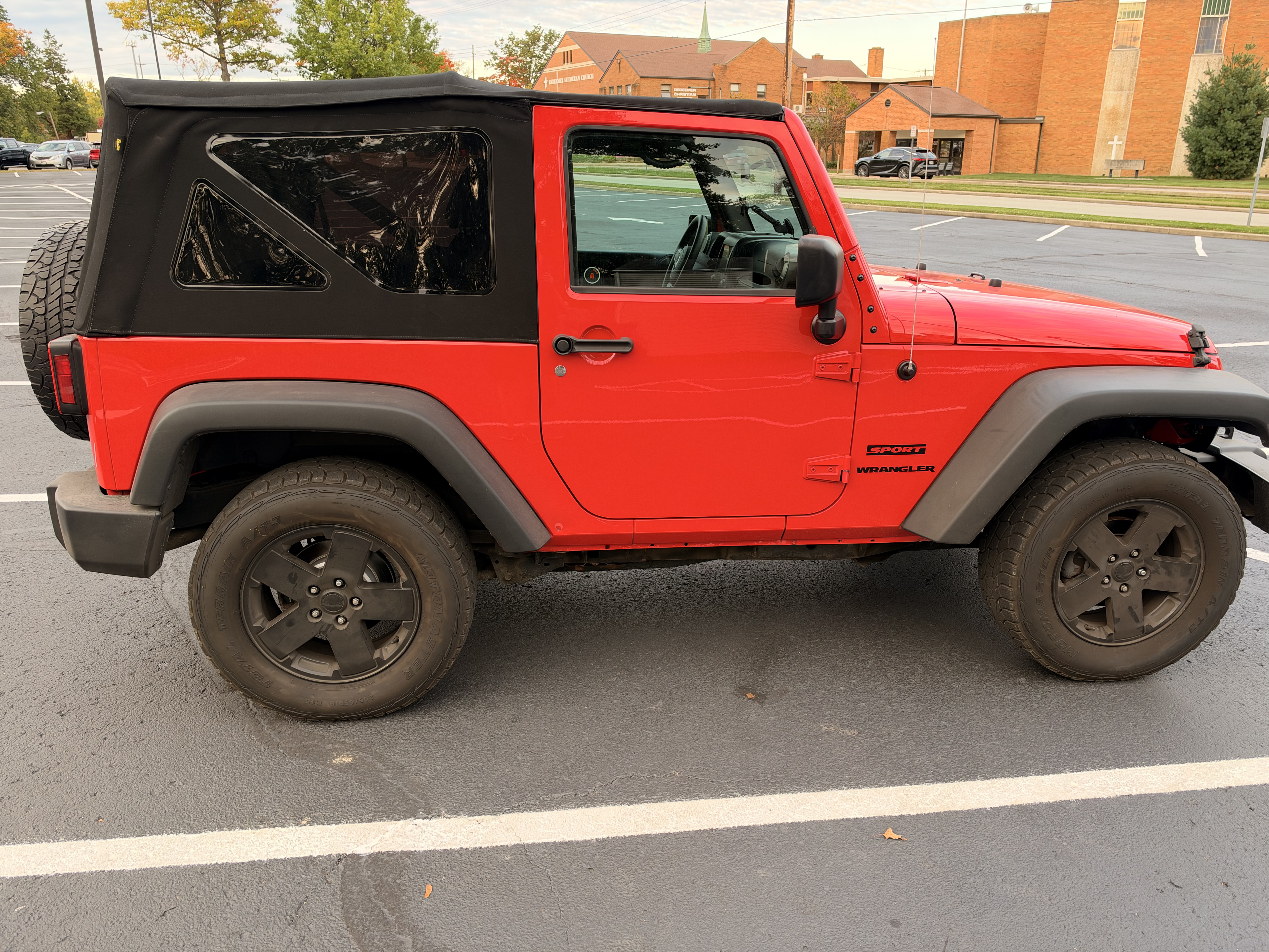 Used 2017 Jeep Wrangler Sport AWD/4WD image 8